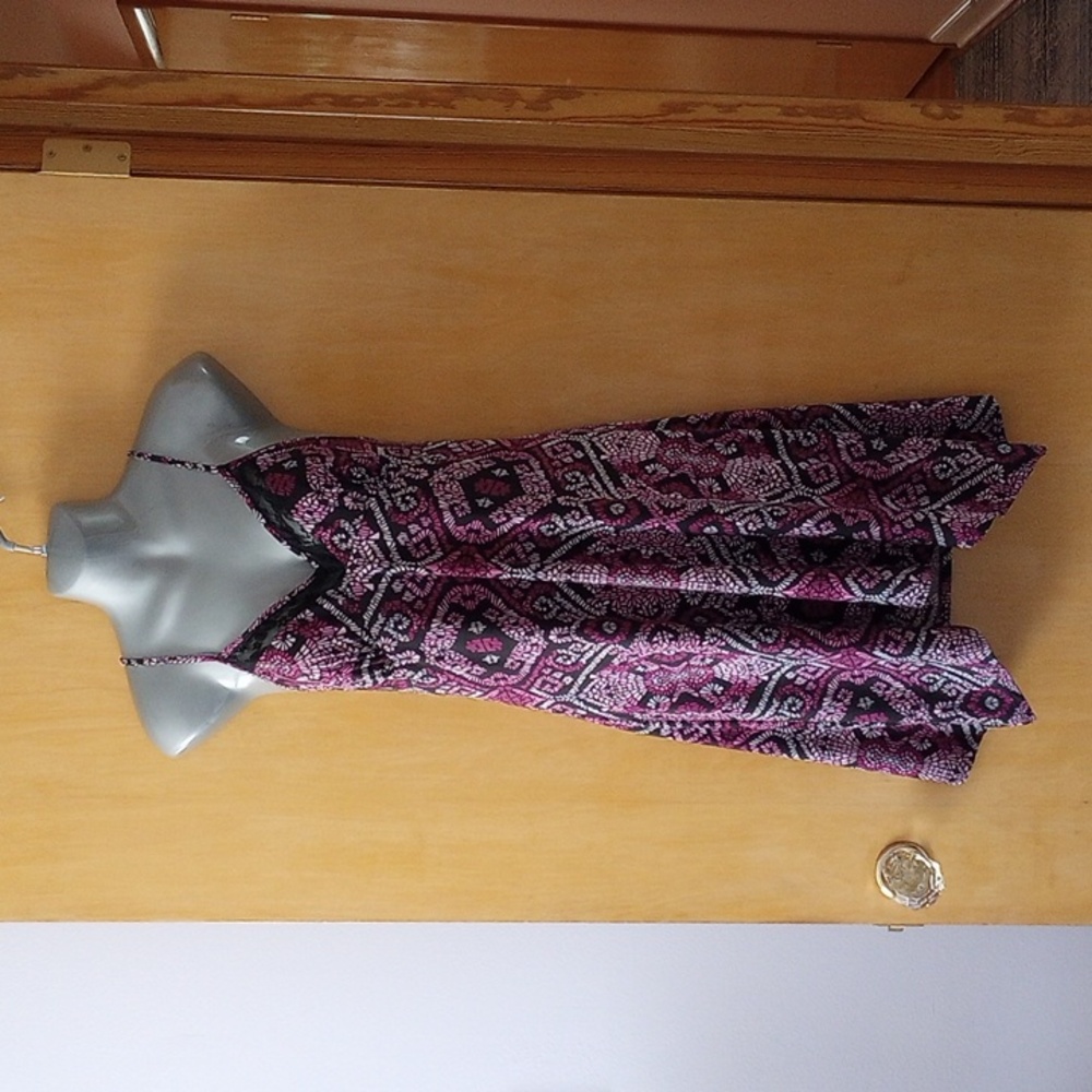 Nightie Black & Pink Size M (APT 9 brand) - Picture 9 of 11
